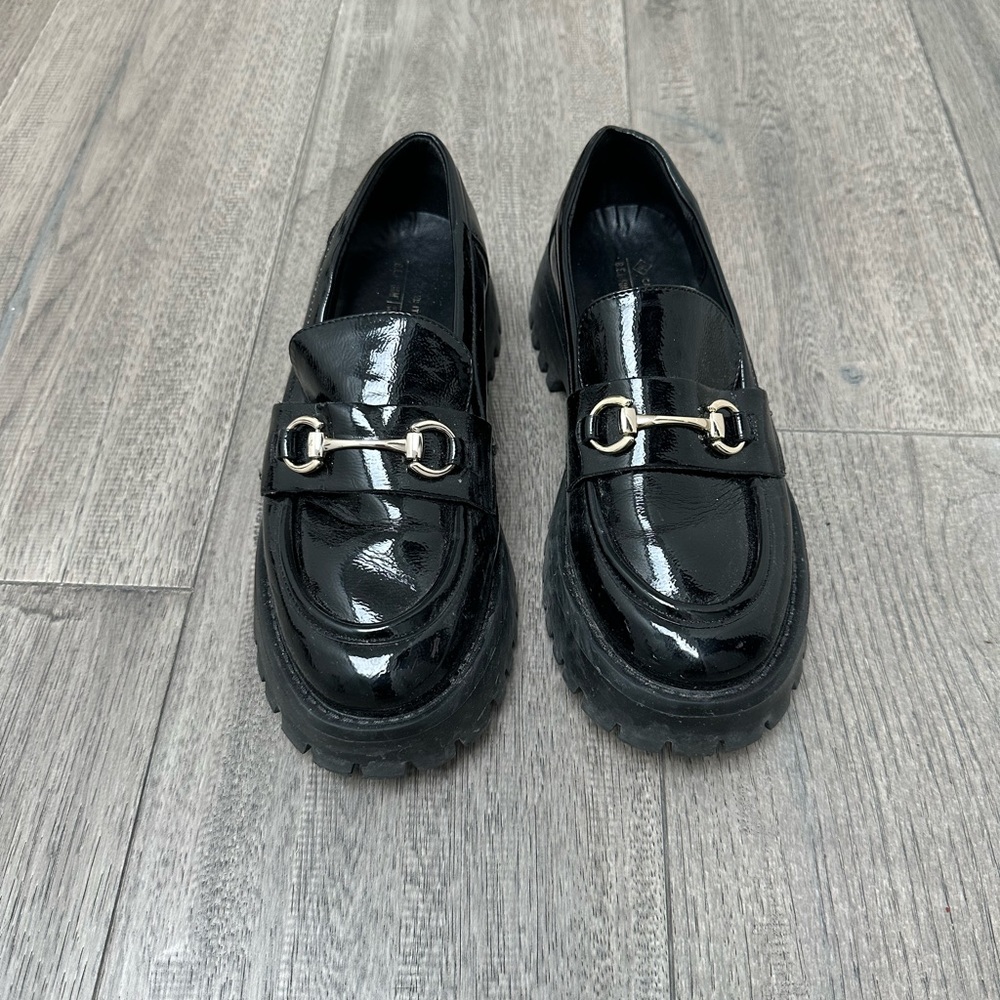 Call It Spring chunky loafer women’s size 7.5 vegan leather